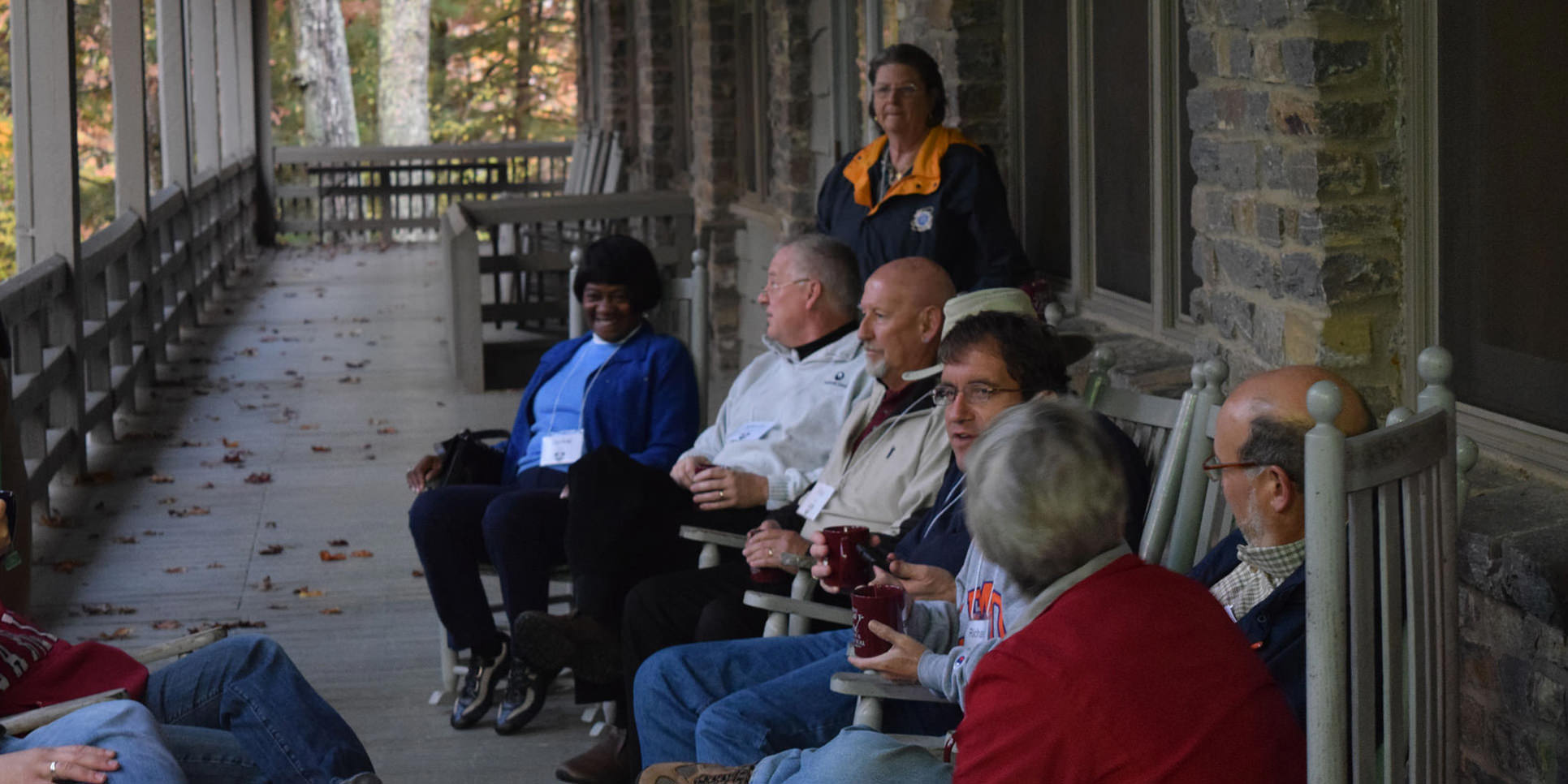convo-porch